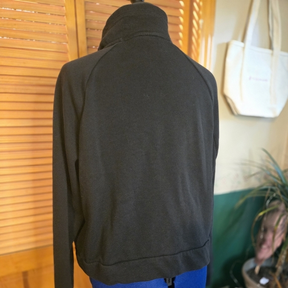 Puma Women's Black Quarter-Zip Cropped Crew Neck Sweatshirt - Picture 3 of 5